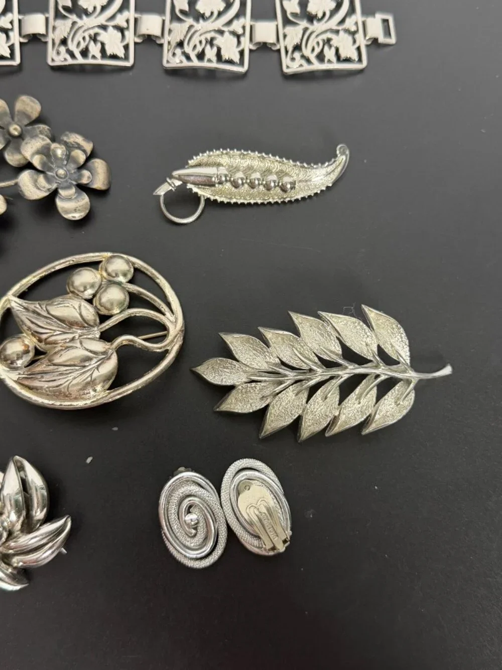 Vintage Botanical Silver Tone Mixed Lot Brooch, Earrings, Bracelet 10pc